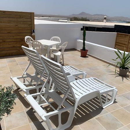 טגיסי Apartment In Famara Beach מראה חיצוני תמונה