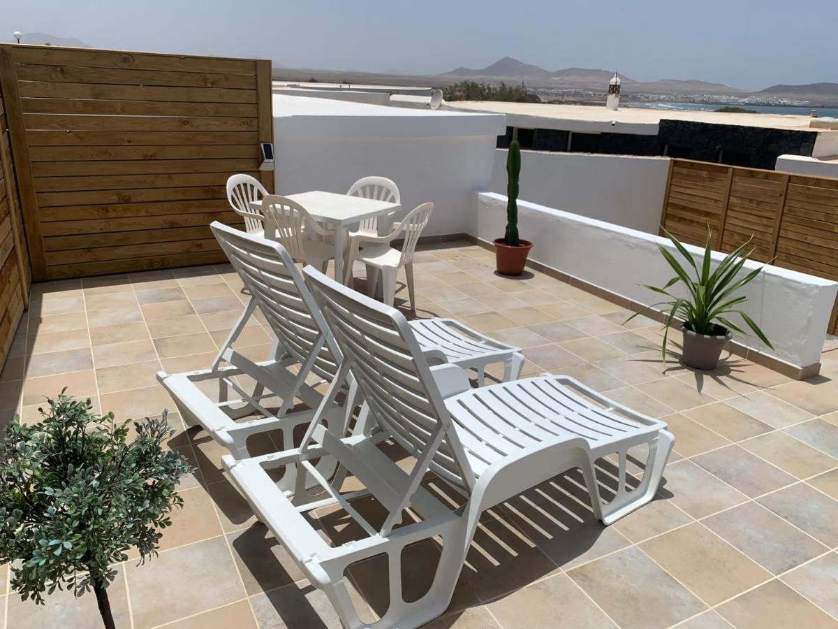 טגיסי Apartment In Famara Beach מראה חיצוני תמונה